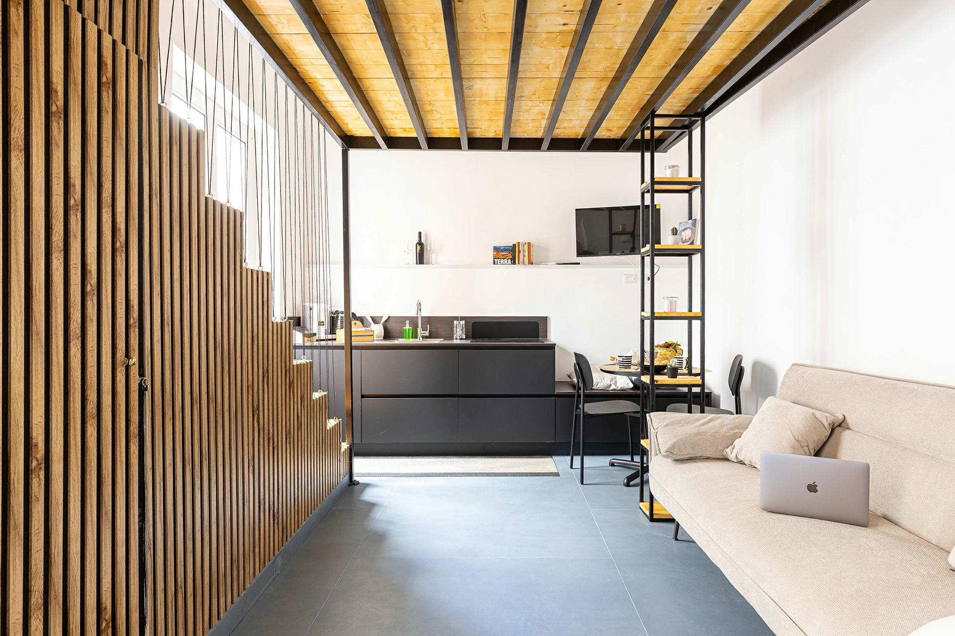La Melaleuca Interior
